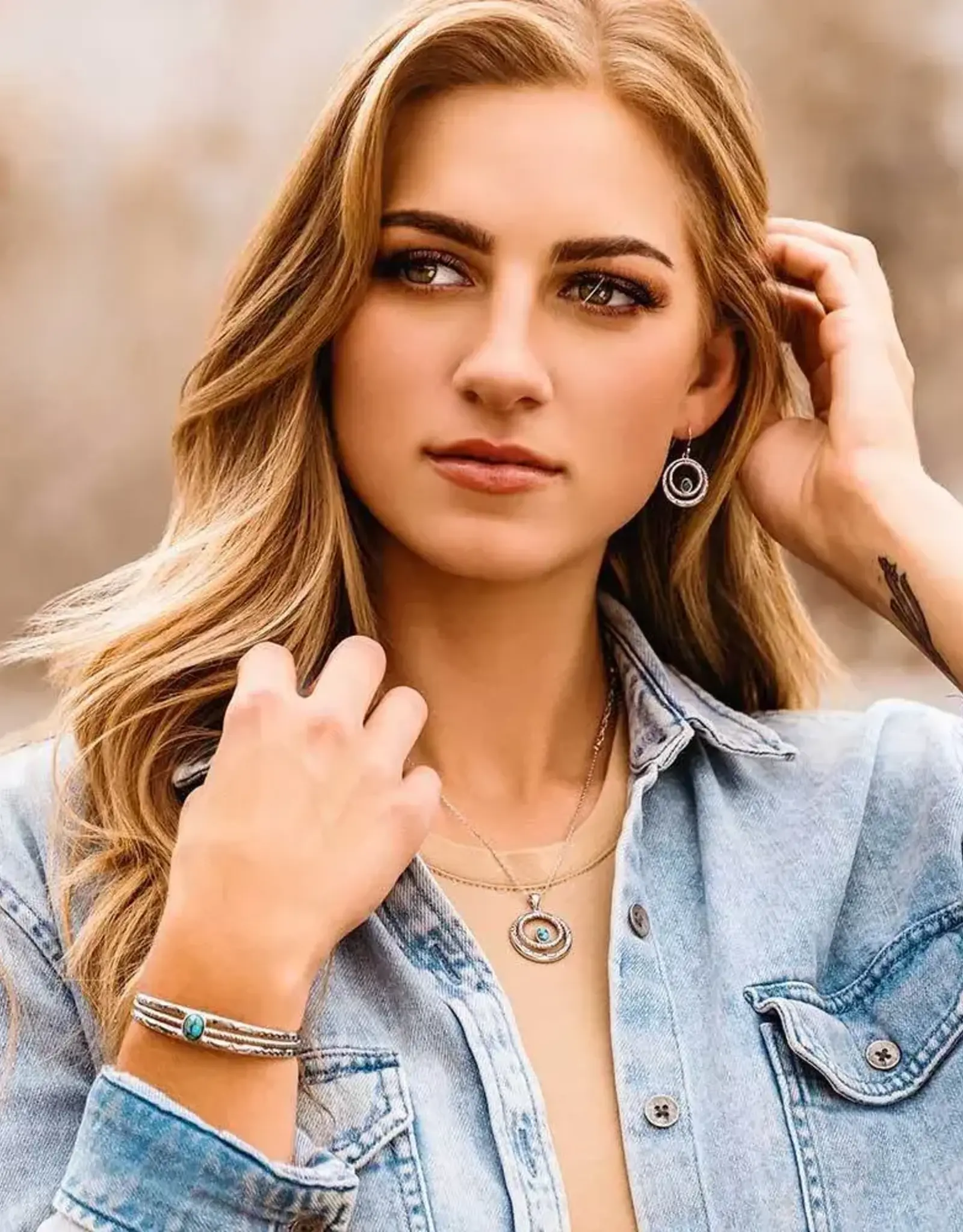 Montana Silversmiths Enchanted Soul Turquoise Necklace