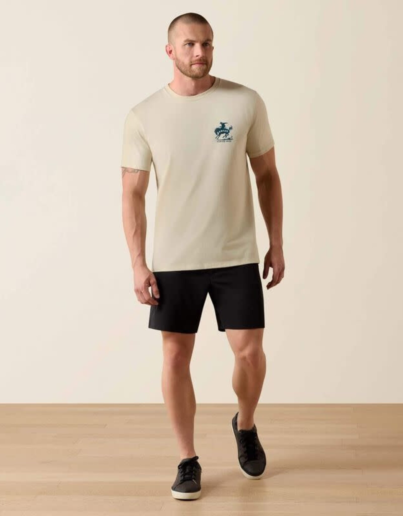 Ariat Mens Ariat Split Freedom Painted Classic Fit T-Shirt