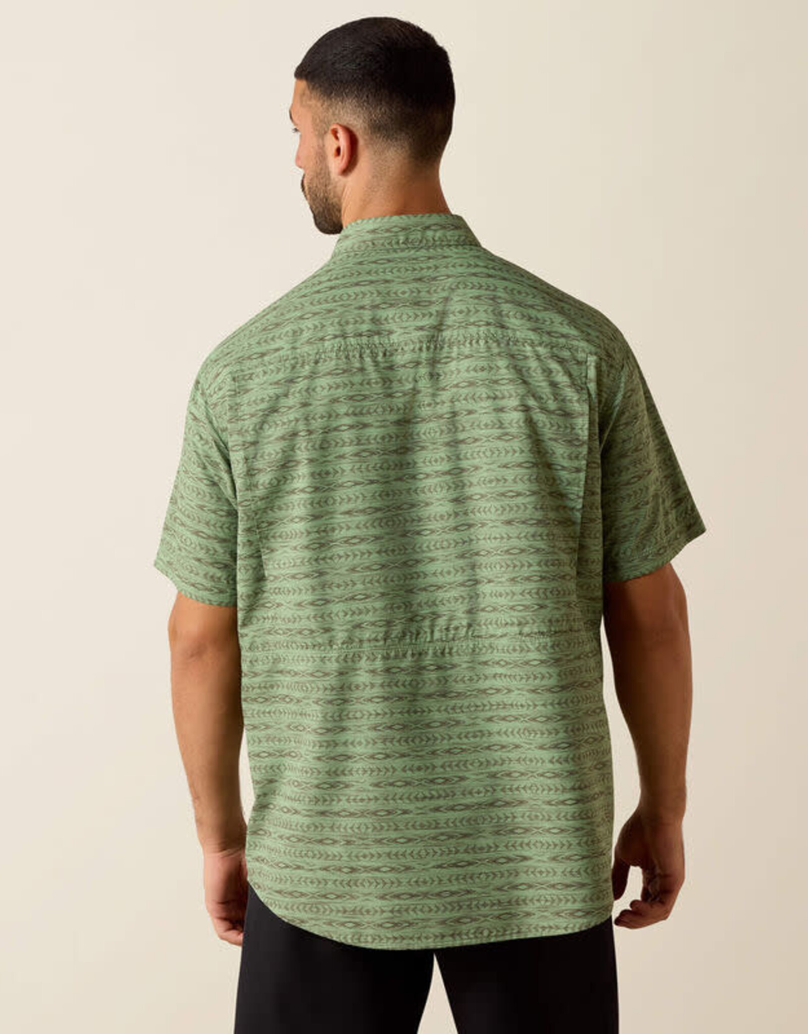 Ariat Mens Ariat Green Printed VentTEK Outbound Classic Fit Short Sleeve Shirt