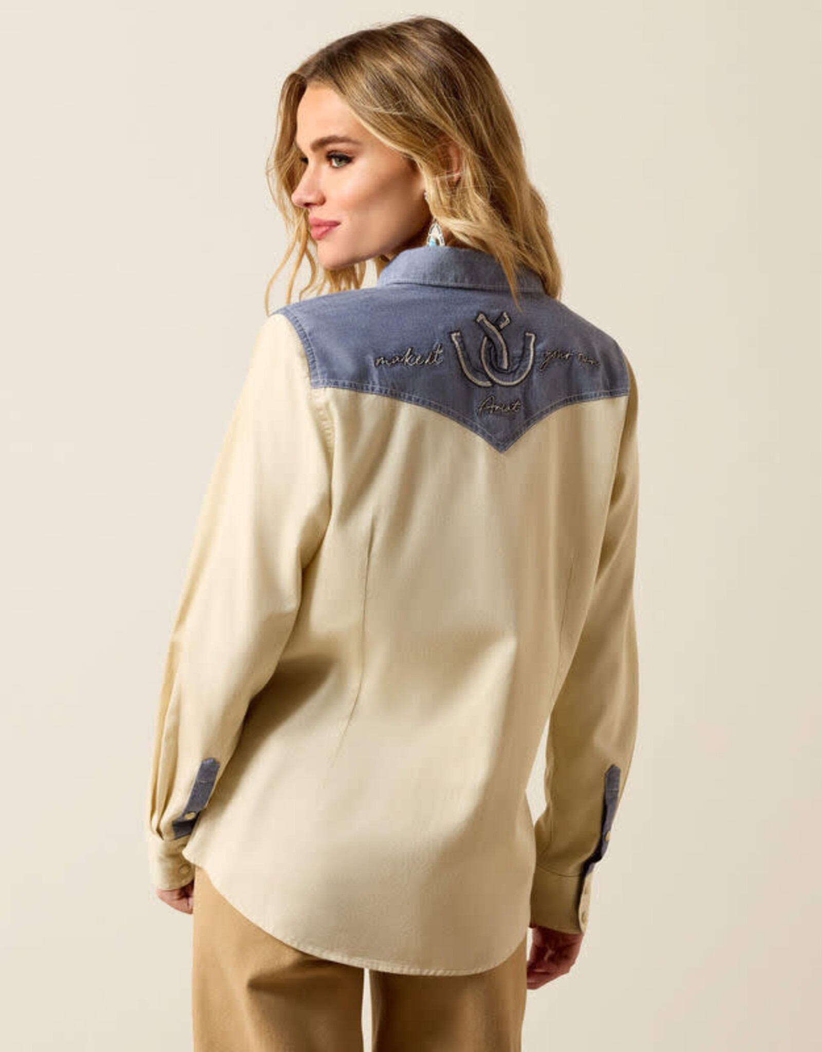 Ariat Womens Ariat Tan Denim Horseshoe Long Sleeve Western Snap Shirt