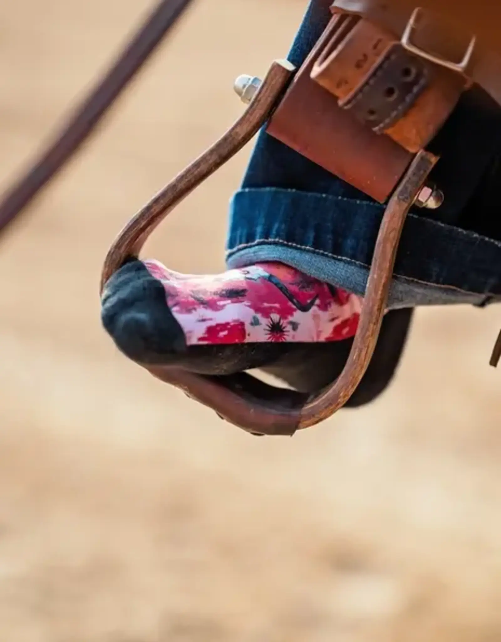 Red Barn Socks Red Barn Wild At Heart Longhorn Skull Print Boot Socks