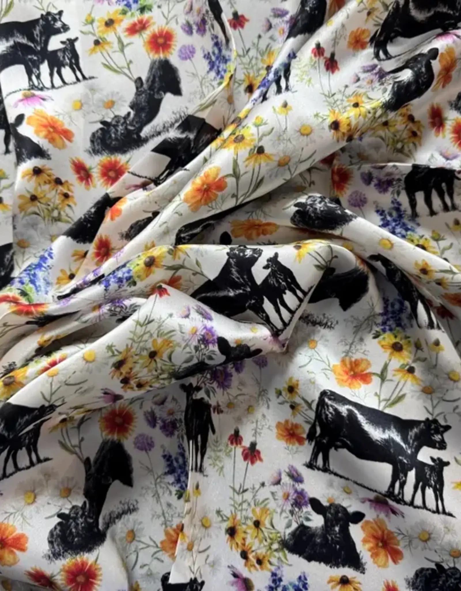 Wild Rag 100% Silk Angus Cow Calf Floral Print 34x34