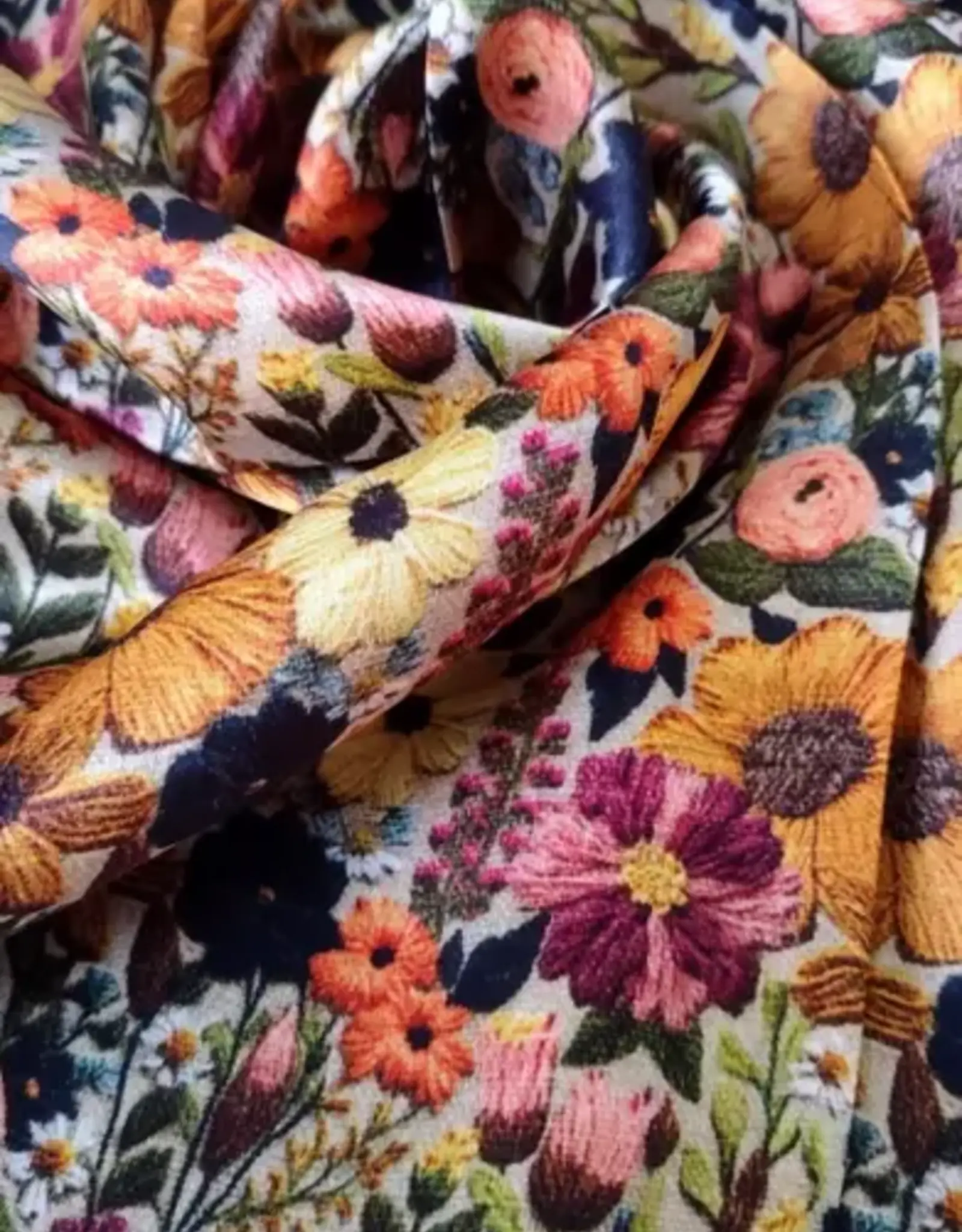 Wild Rag 100% Silk Ivory Gold Embroidered Floral Print 34x34
