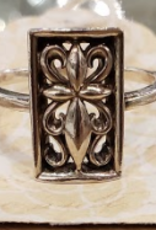 Chris Gillrie Mathida Ornate Rectangle Ring. solid silver. Size 7