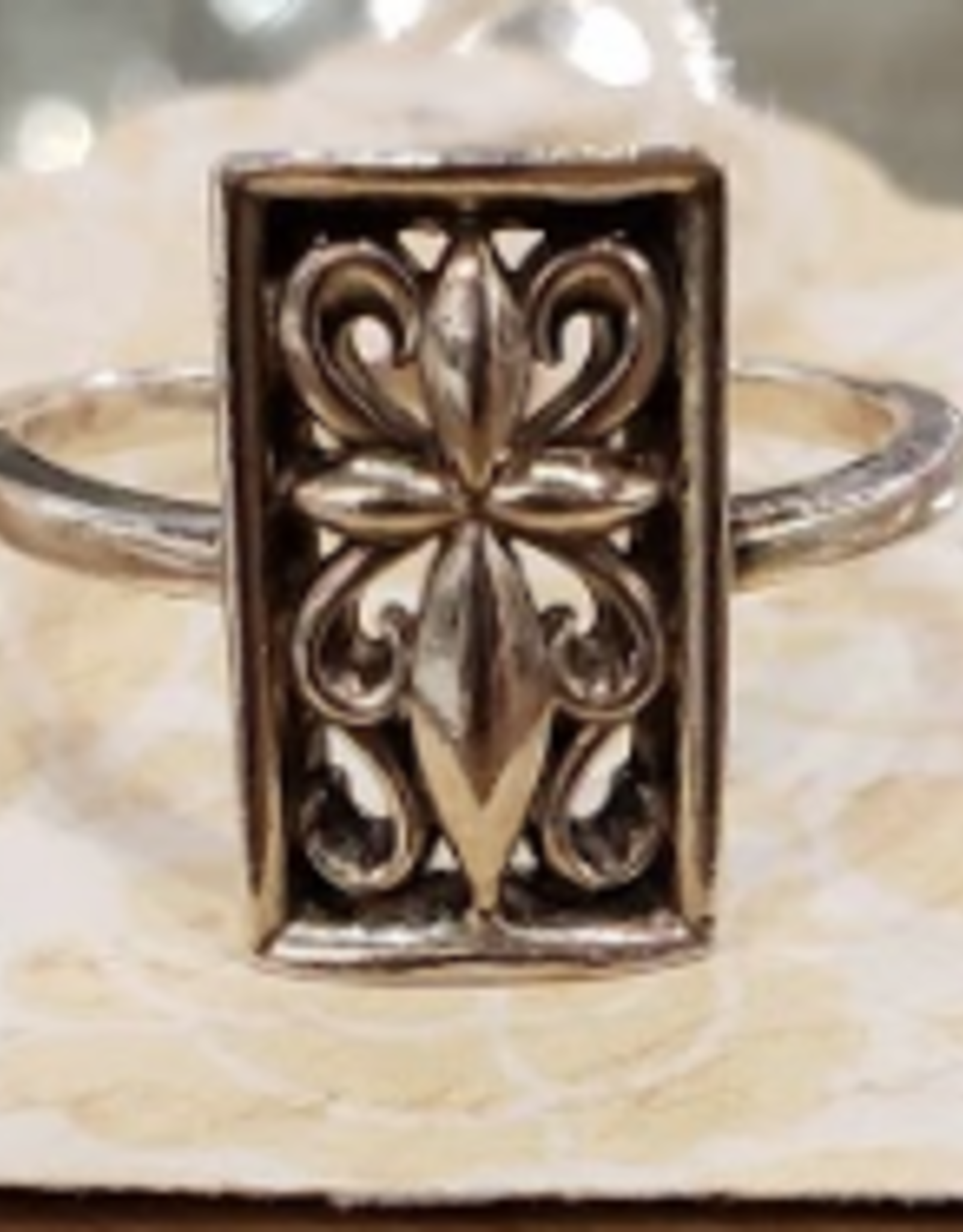 Chris Gillrie Mathida Ornate Rectangle Ring. solid silver. Size 7