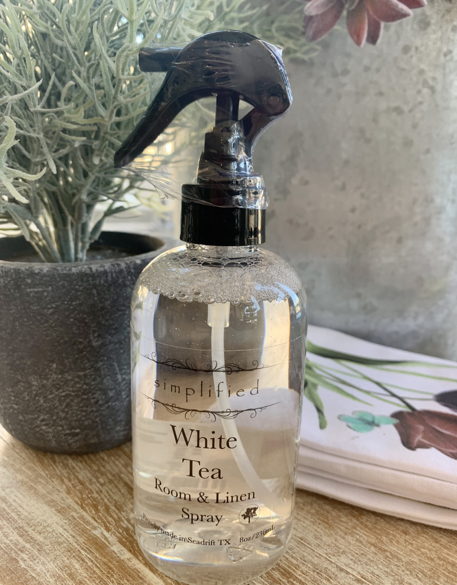 SOLITUDE Linen and Room Spray – Dahl Farmhouse