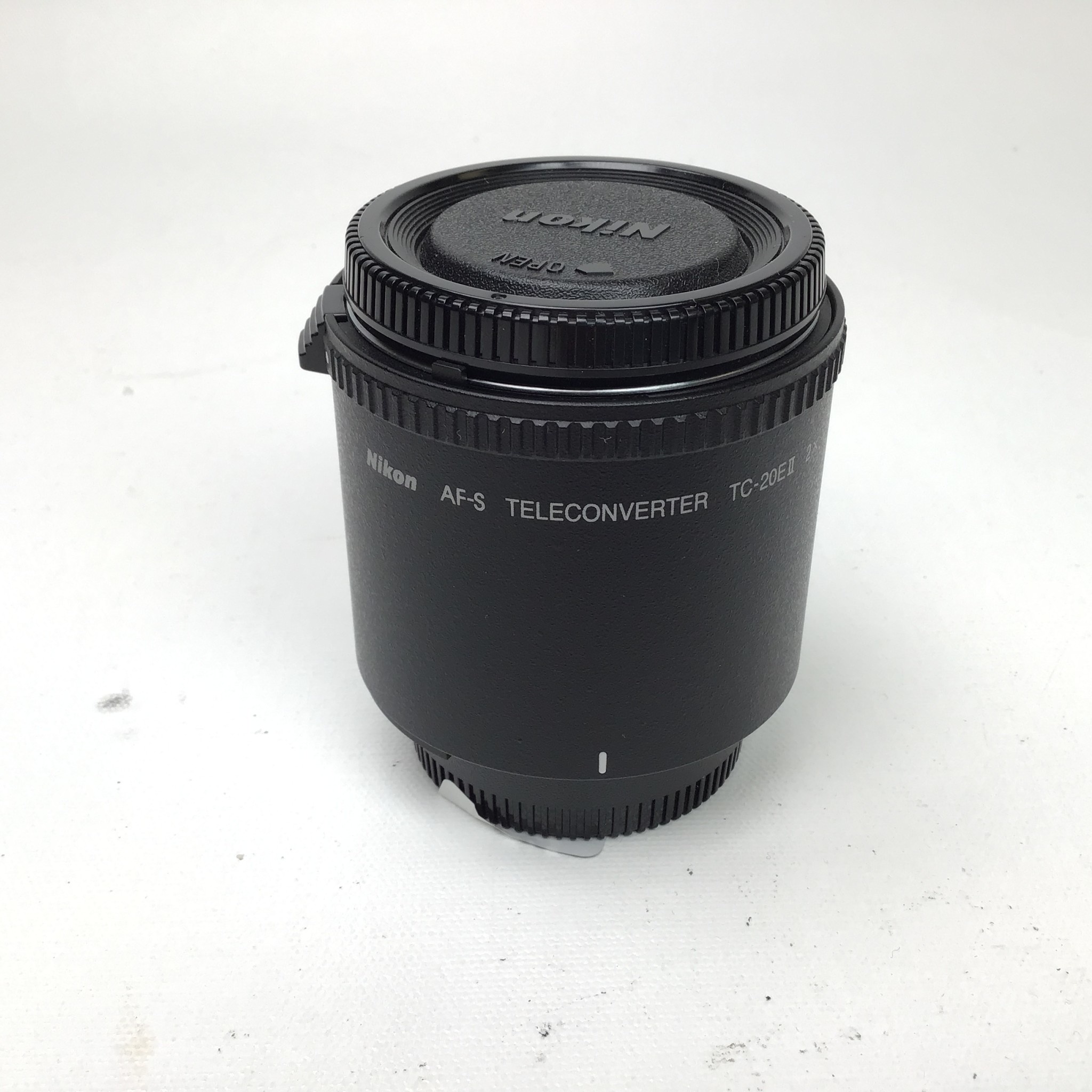Nikon AF-S Teleconverter TC-20E II 2x Used EX - Biggs Camera