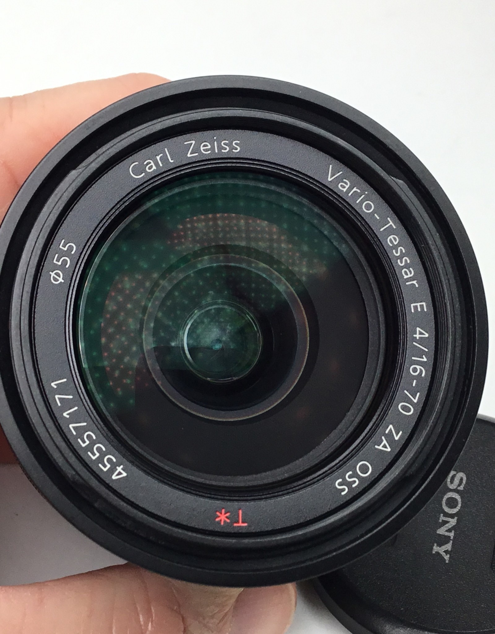 SONY Sony Vario-Tessar E 26-70mm f4 ZA OSS Lens Used Good