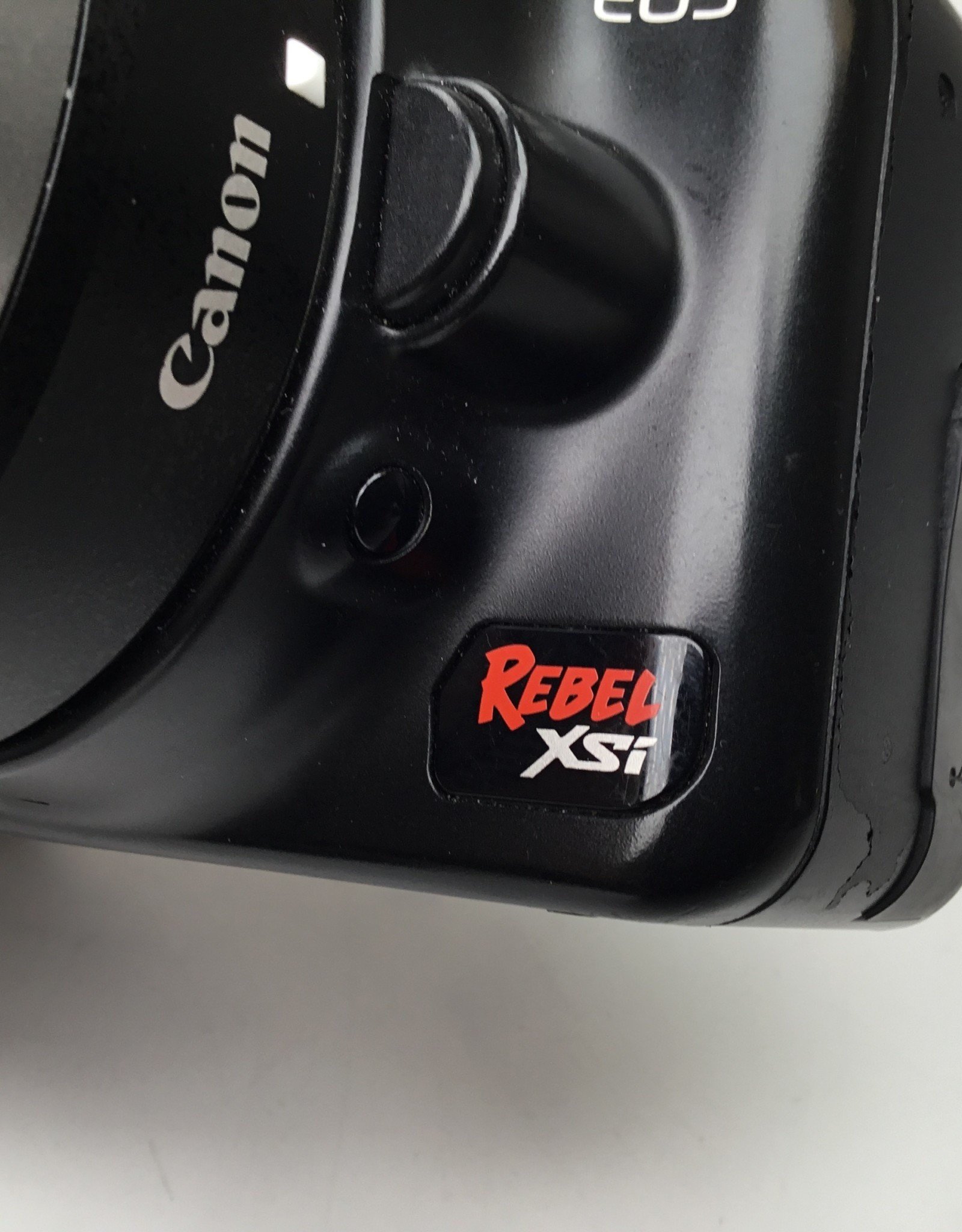 CANON Canon Rebel Digital XSi Camera with 18-55mm IS Used Fair