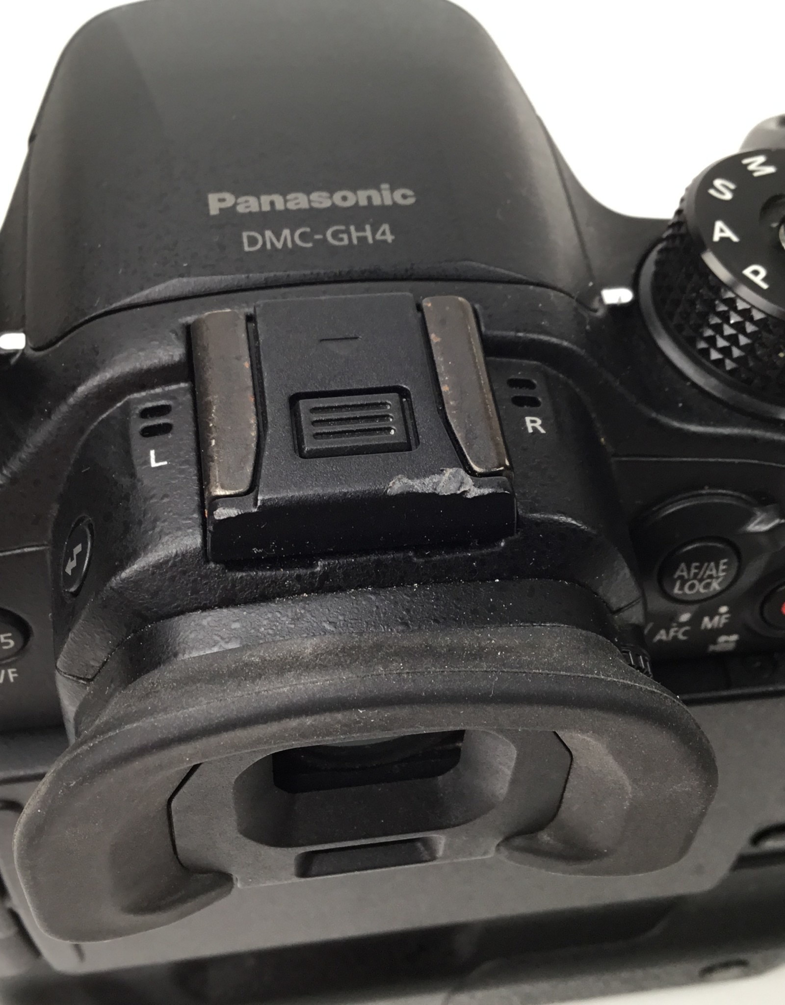 PANASONIC Panasonic GH4 Camera w/ BGGH3 Grip Used Good