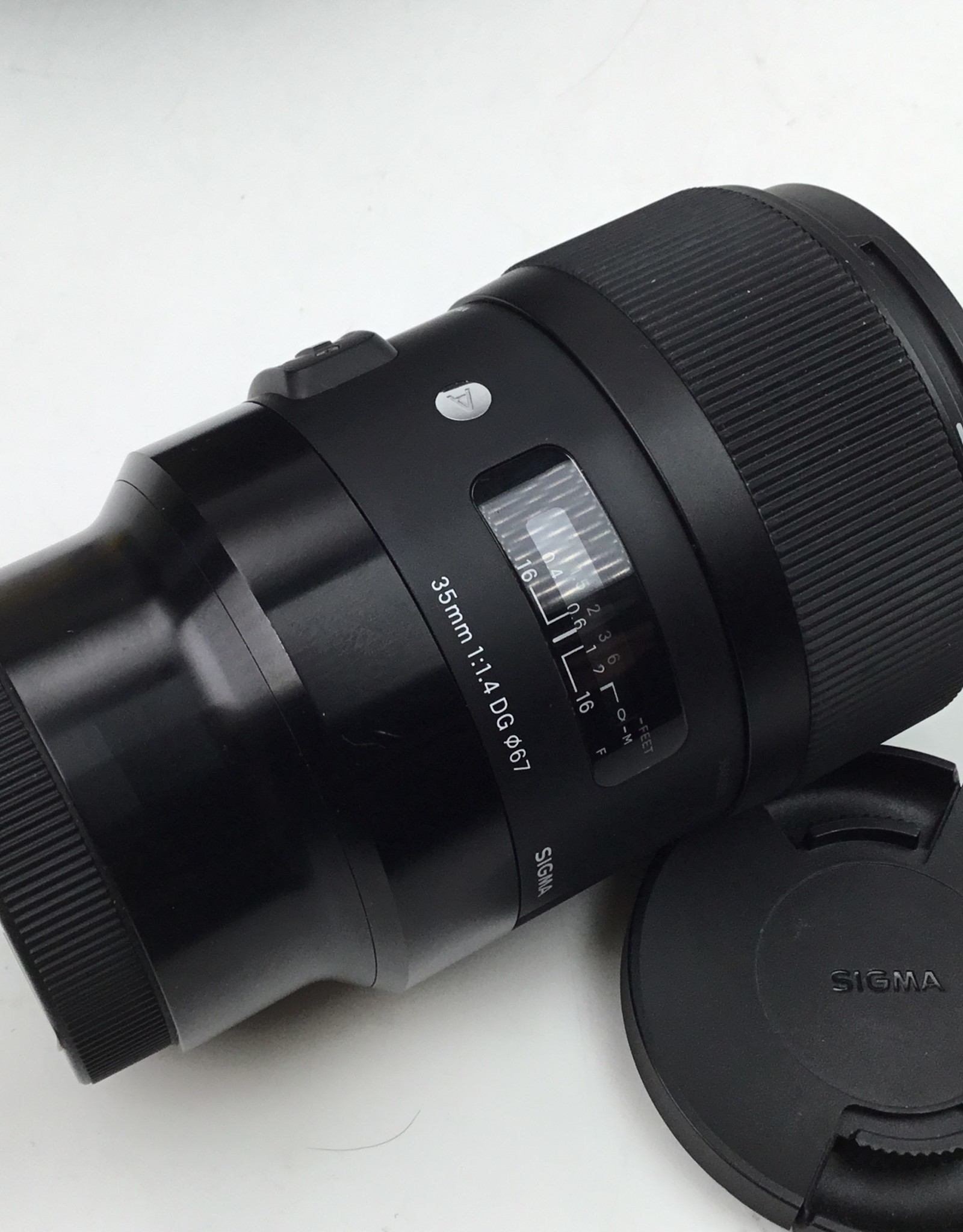 SONY Sigma 35mm f1.4 DG Art Lens for Sony Used Good