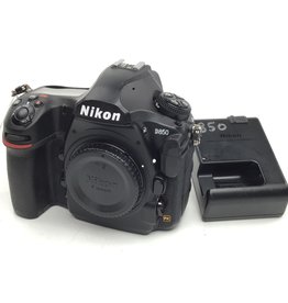 NIKON Nikon D850 Camera Body Shutter Count 151889 Used Good
