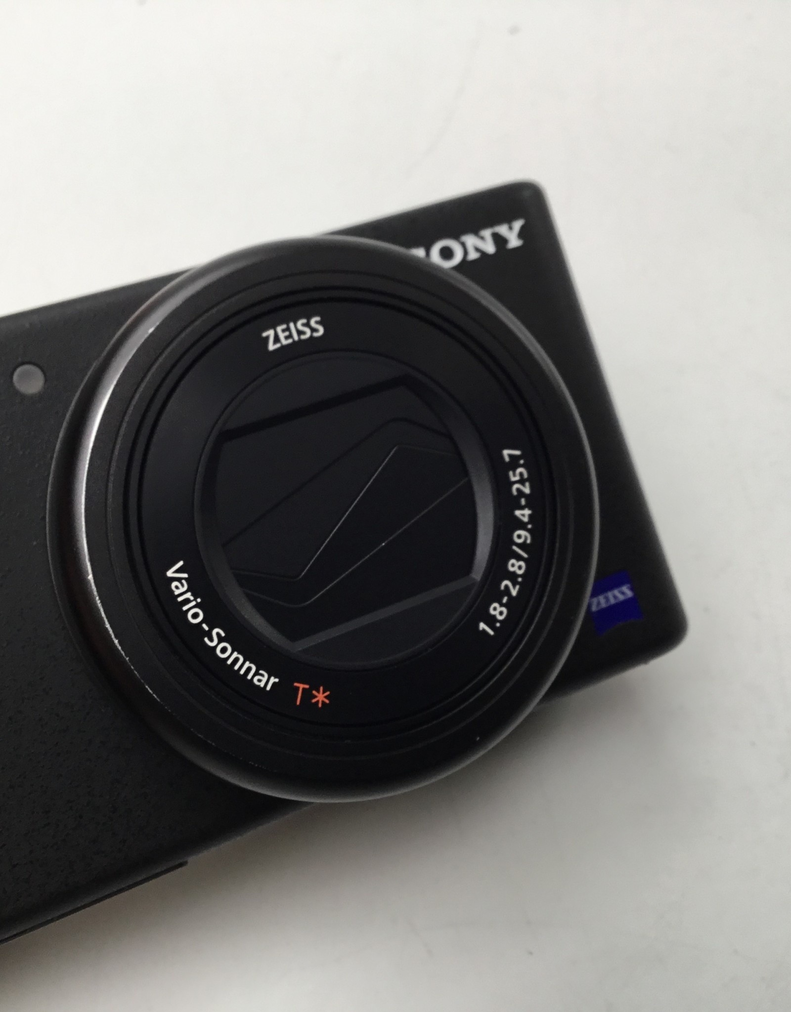 SONY Sony ZV-1 Digital Camera in Box Black Used Good