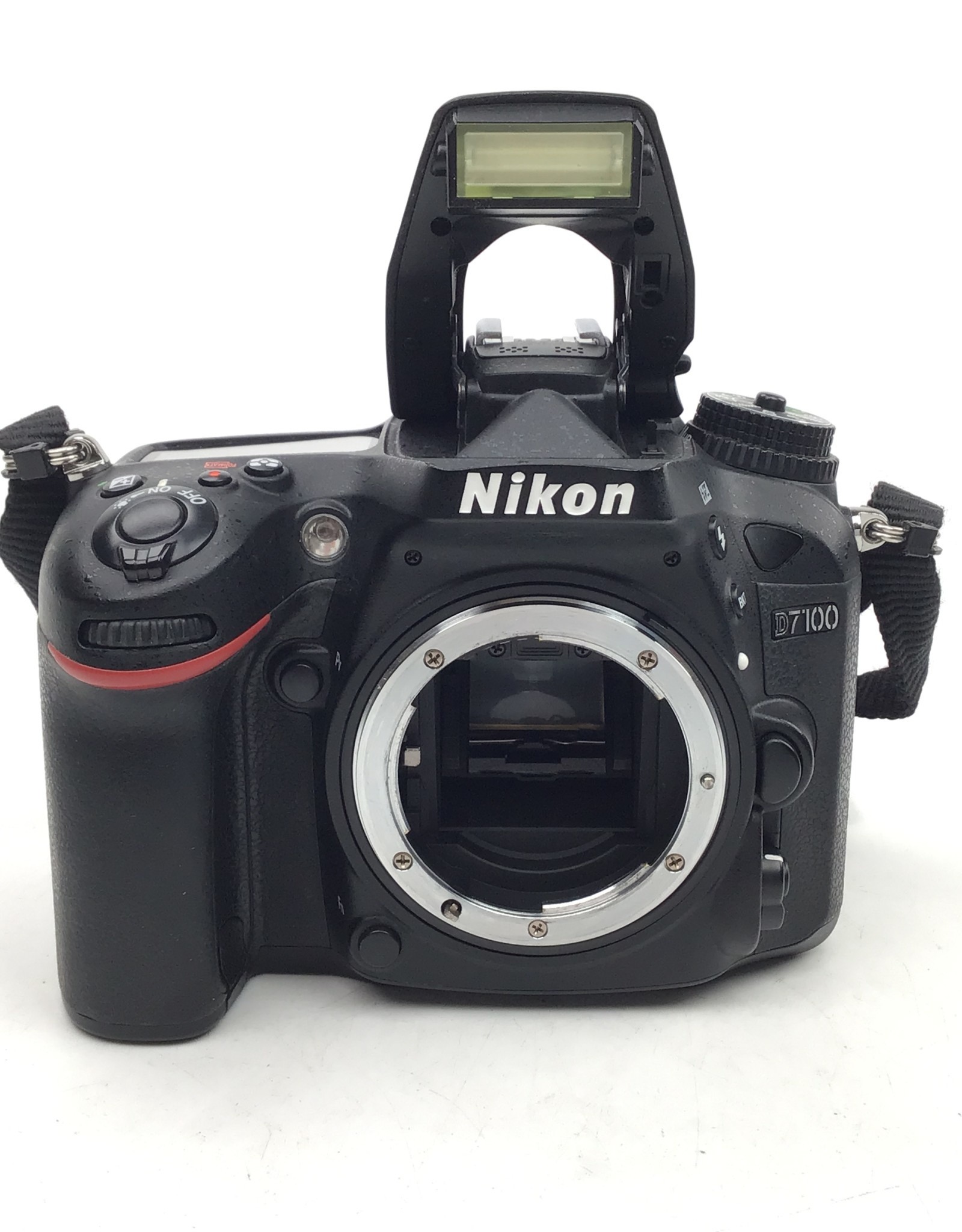 NIKON Nikon D7100 Camera Body Shutter Count 16213 Used Good
