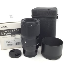 SIGMA Sigma 70mm f2.8 DG Macro Lens Sony E in Box Used EX