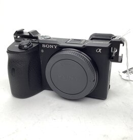 SONY Sony a6600 Camera Body w. SmallRig Bracket Used Good
