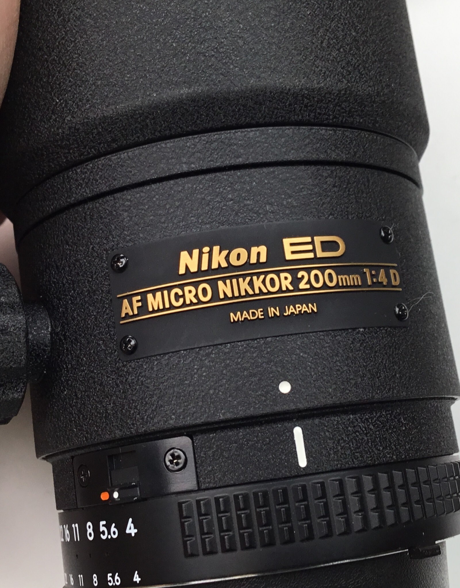 NIKON Nikon AF 200mm 4.0 D Micro Nikkor Used  EX