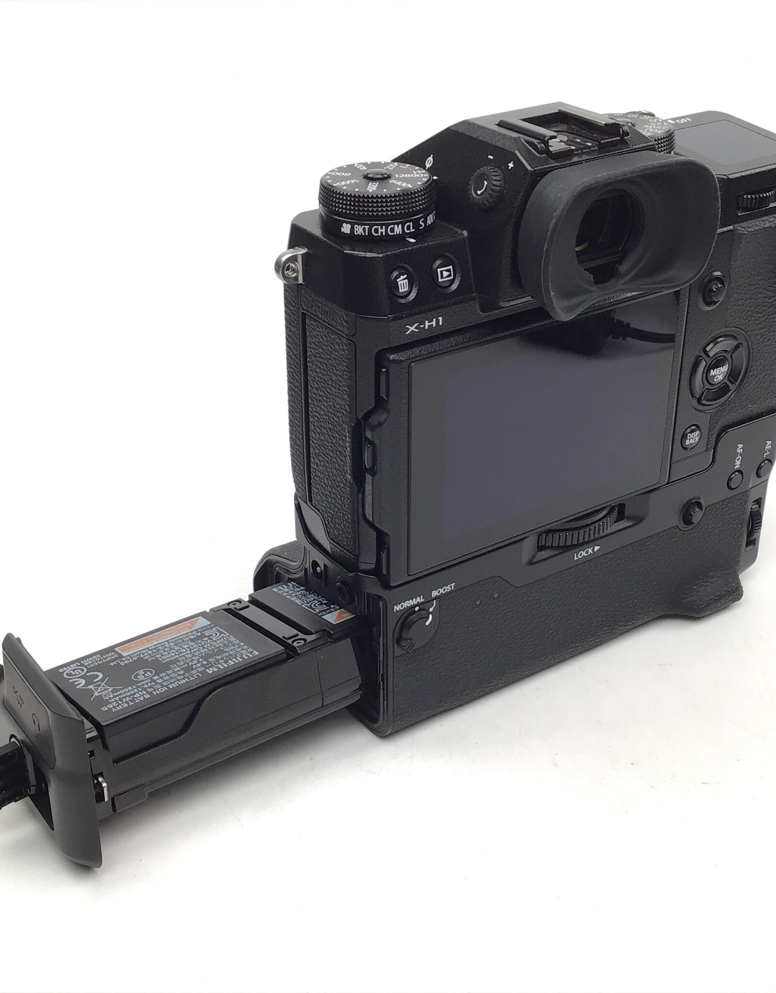 Fujifilm Fuji X-H1 Camera with Booster Grip VPB-XH1 Used Good
