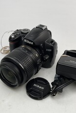 NIKON Nikon D3000 Camera w/ 18-55mm VR Used Good