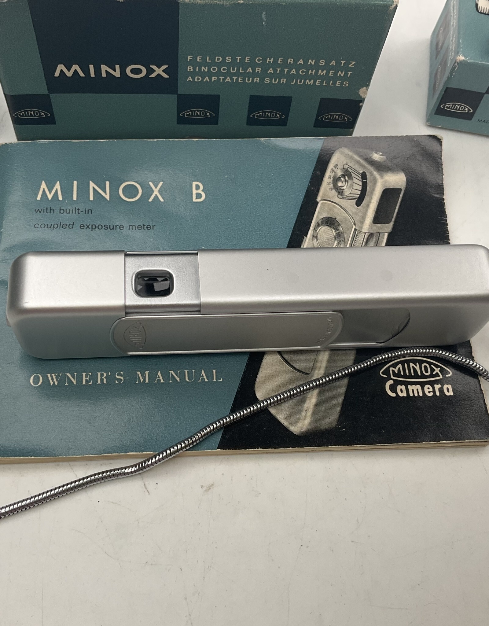 minox Minox B Outfit w/tripod adp, flash adp, binocullar adp, boxes Used EX