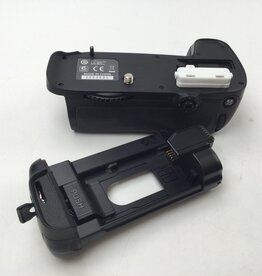 NIKON Nikon MB-D14 Battery Grip for D600/D610 Used Good