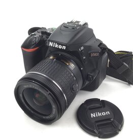 NIKON Nikon D5600 Camera w/ AF-P 18-55mm VR Used Good