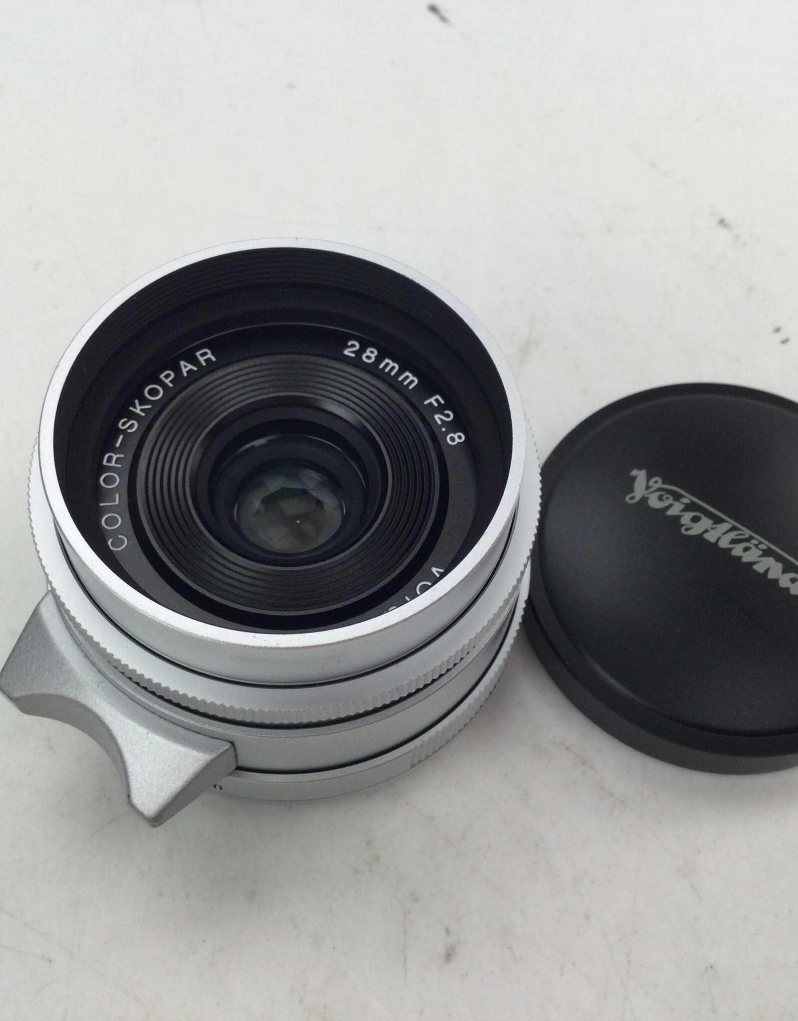 Voigtlander Voigtlander Color Skopar 28mm f2.8 Lens no rear Cap Used Good