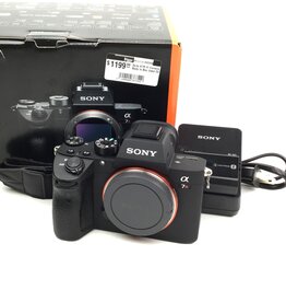 SONY Sony A7R III Camera Body in Box Used EX
