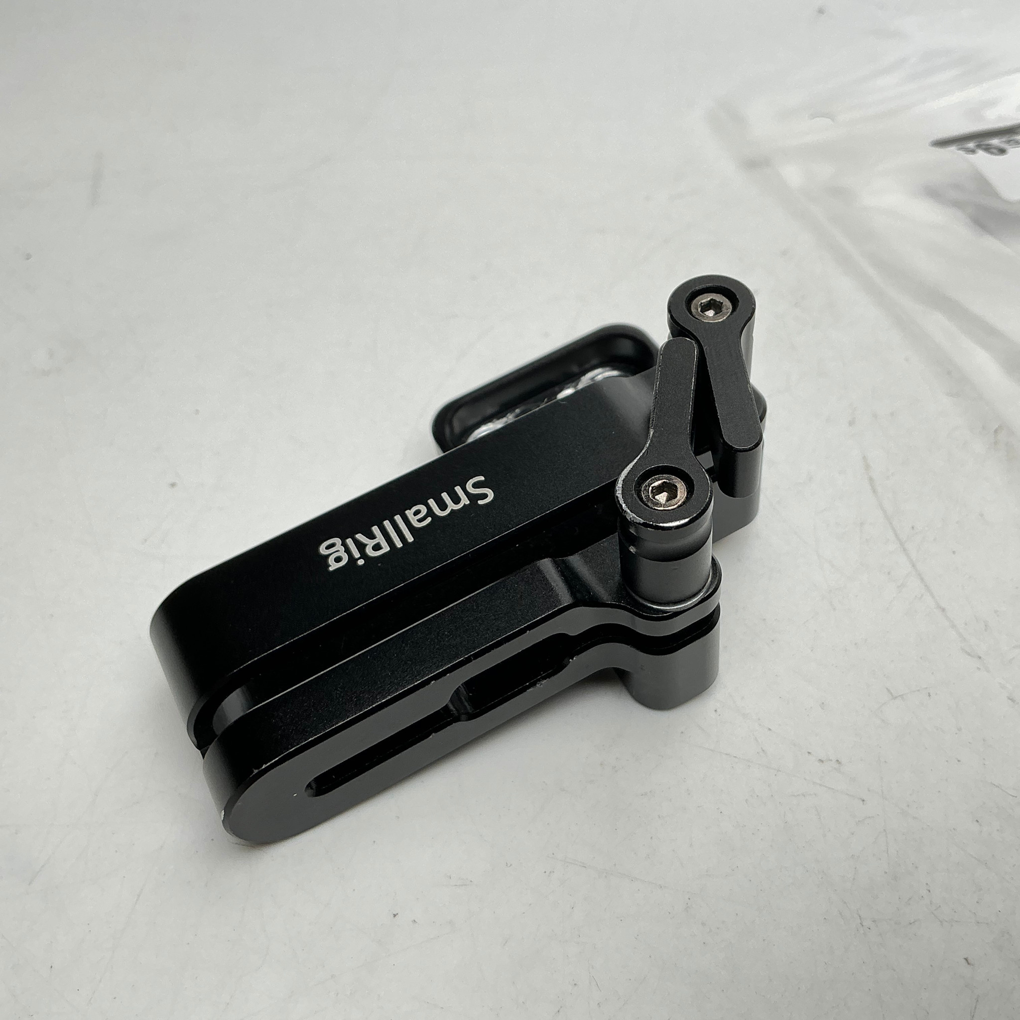 Smallrig Samsung T5 SSD Mount for BMPCC 4K/6K Used Good - Biggs Camera