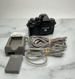 OLYMPUS - Biggs Camera OLYMPUS - Biggs Camera