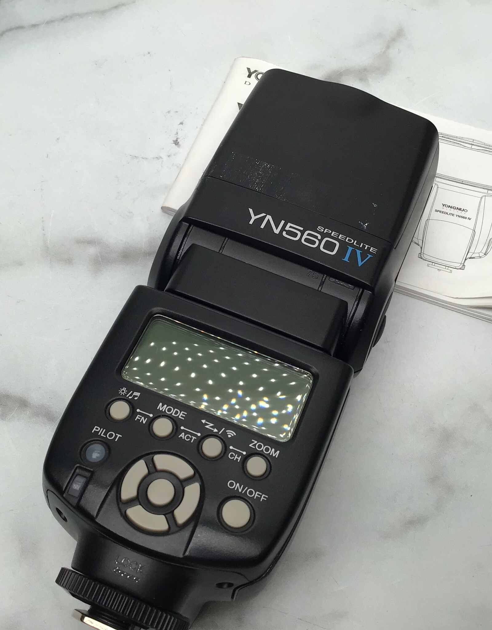 YONGNUO Yongnuo YN560 IV Speedlite Flash Used Good