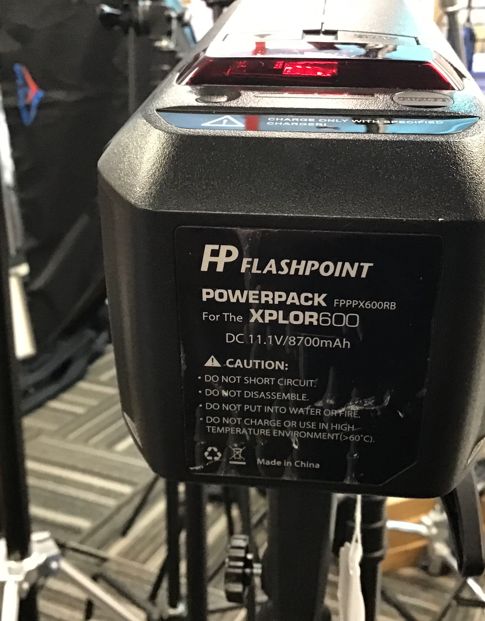Flashpoint Flashpoint Xplor 600 TTL R2 Flash No Charger Used Good