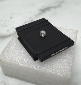 MANFROTTO Manfrotto 200PL-Pro Quick Release Plate Used Good