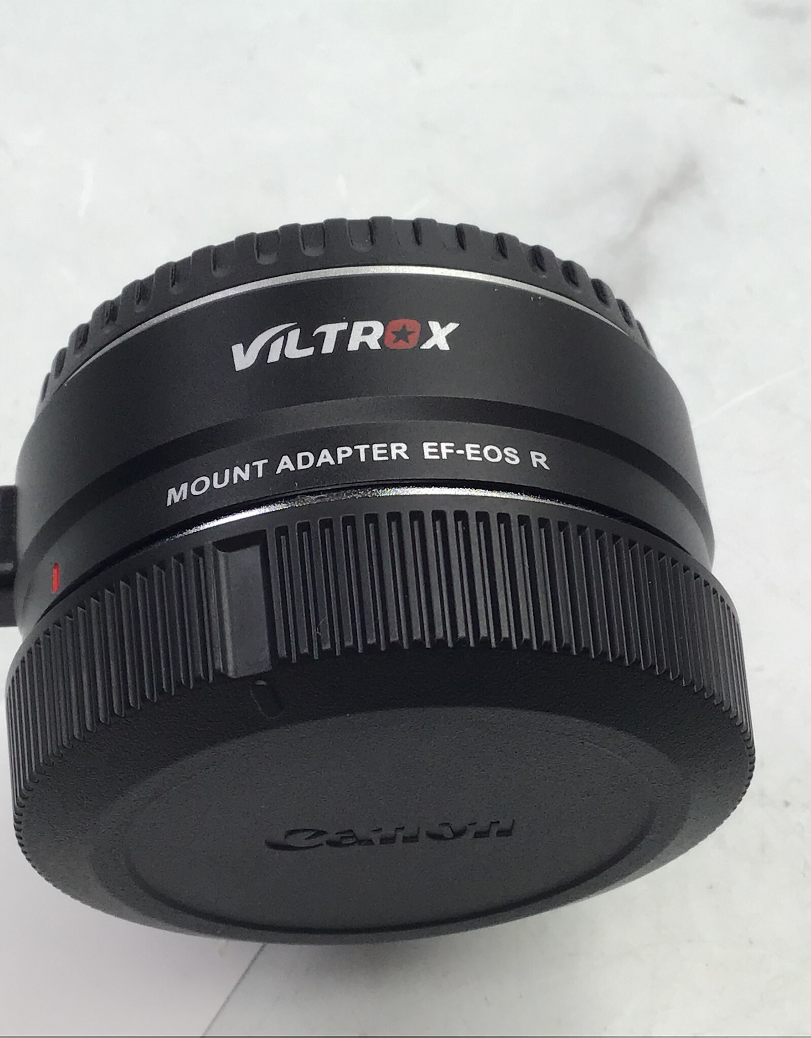 Viltrox Viltrox mount adapter EF-EOS R  Canon mt. Used Good