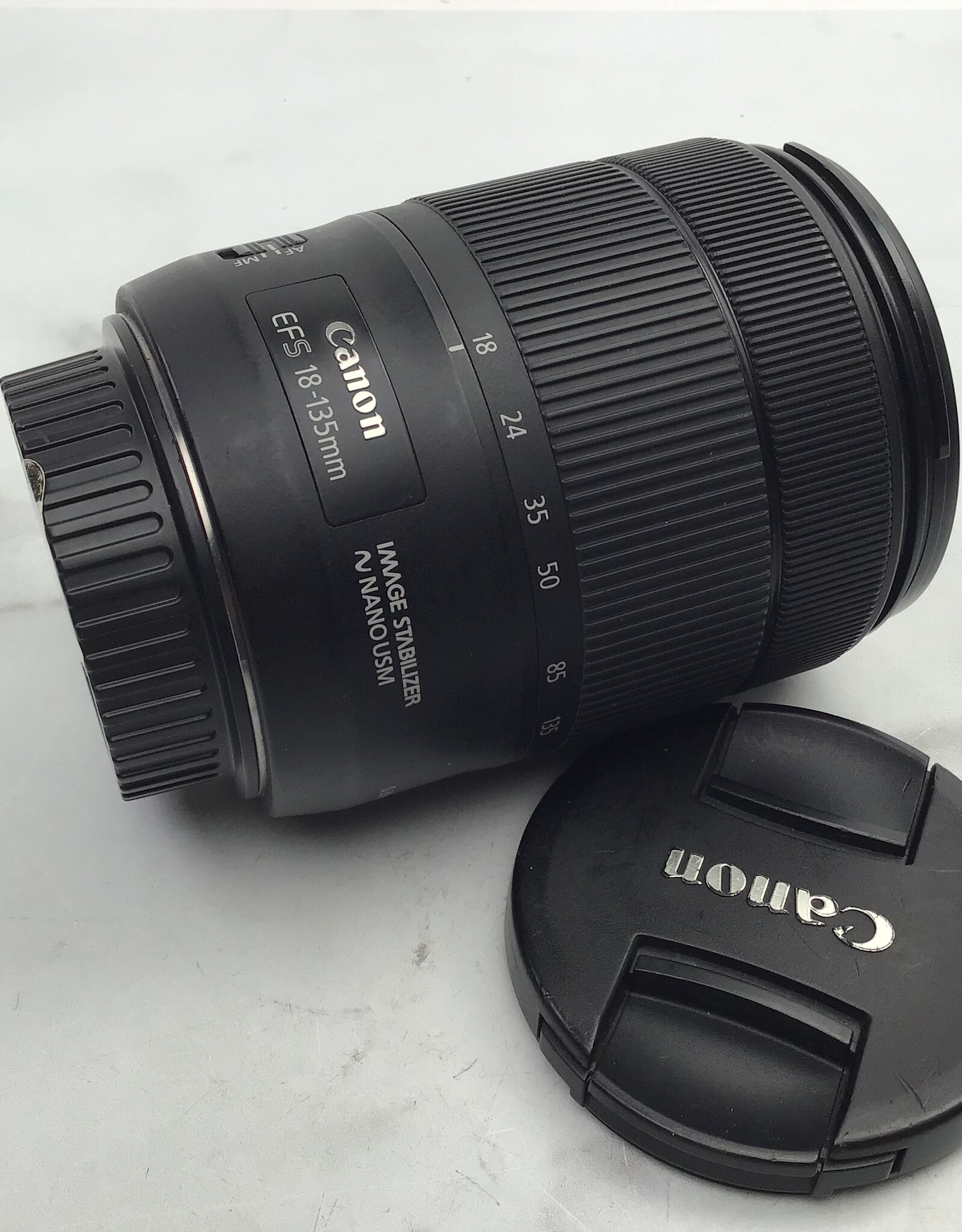 CANON Canon ef-s 18-135mm f3.5-5.6 IS USM Lens Used Good