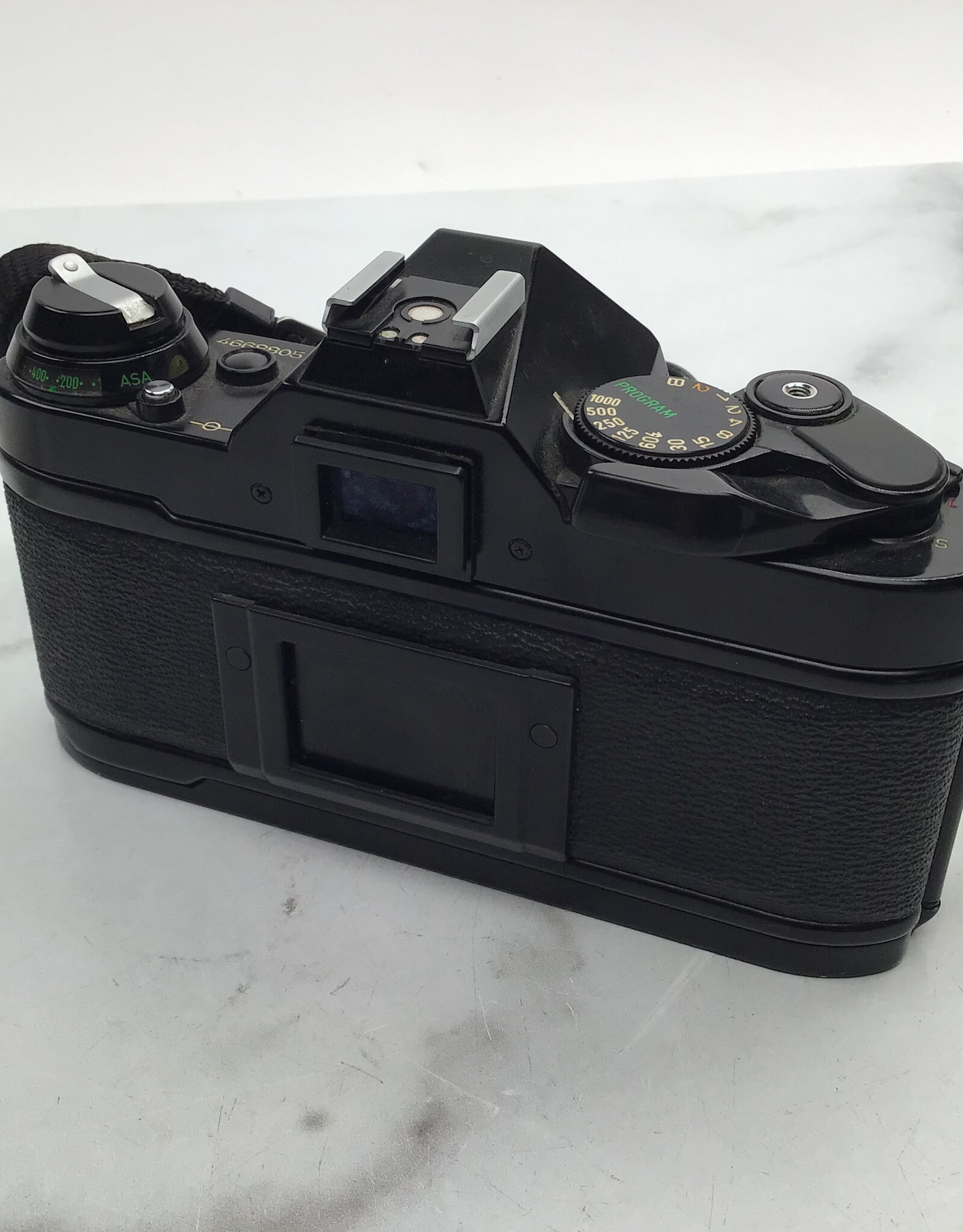 CANON Canon AE-1 Program Black Camera Body No Focus Screen Used AS IS