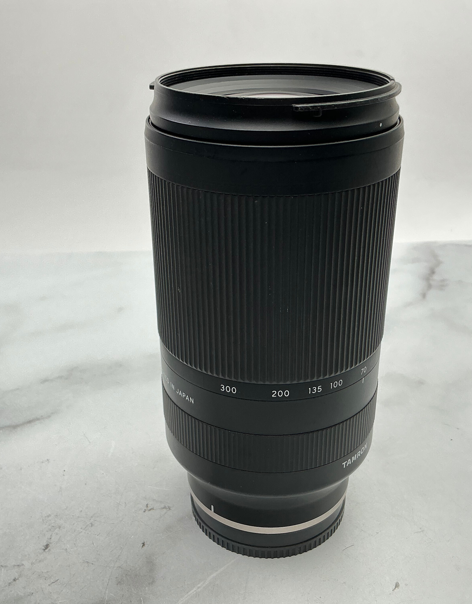 TAMRON Tamron 70-300mm f4.5-6.3 Di III RXD Lens for Sony Used Good
