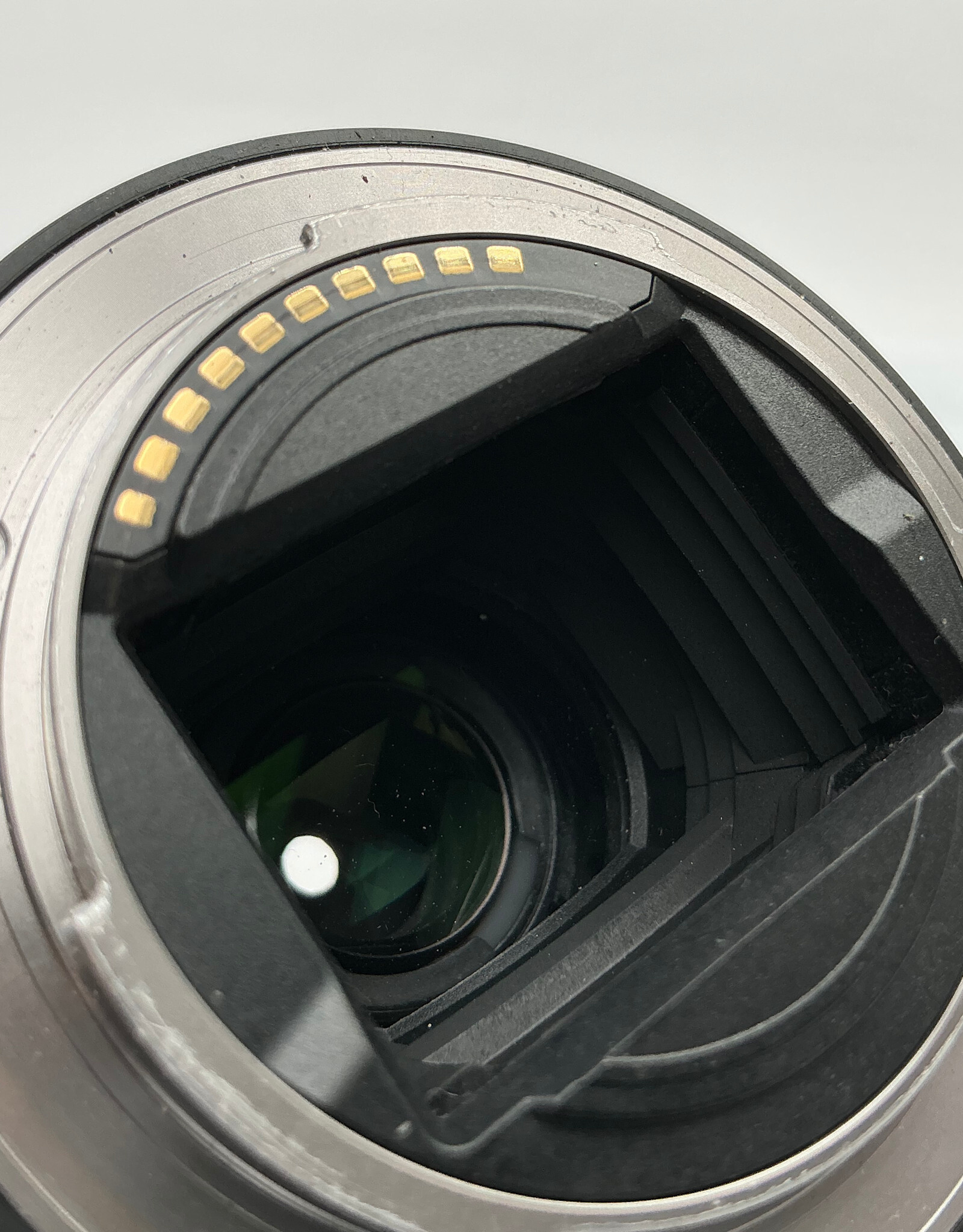 SONY Sony FE 28-70mm f3.5-5.6 OSS Lens Used Fair