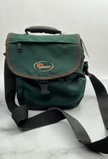 LOWEPRO Lowpro Nova Mini Green cameraa Bag Used Fair
