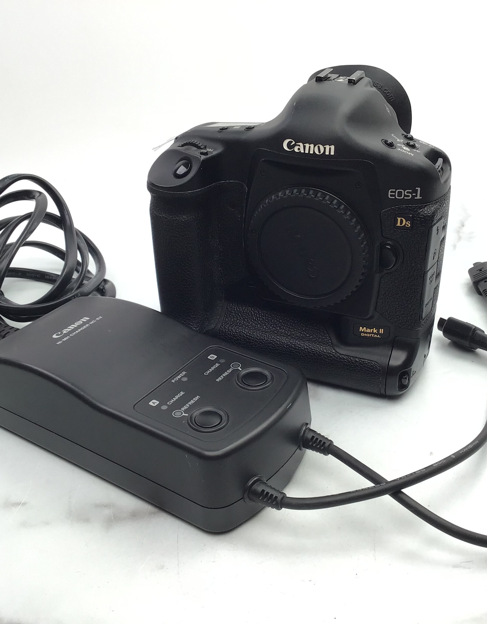 CANON Canon EOS 1DS Mark II Camera Body Used Good