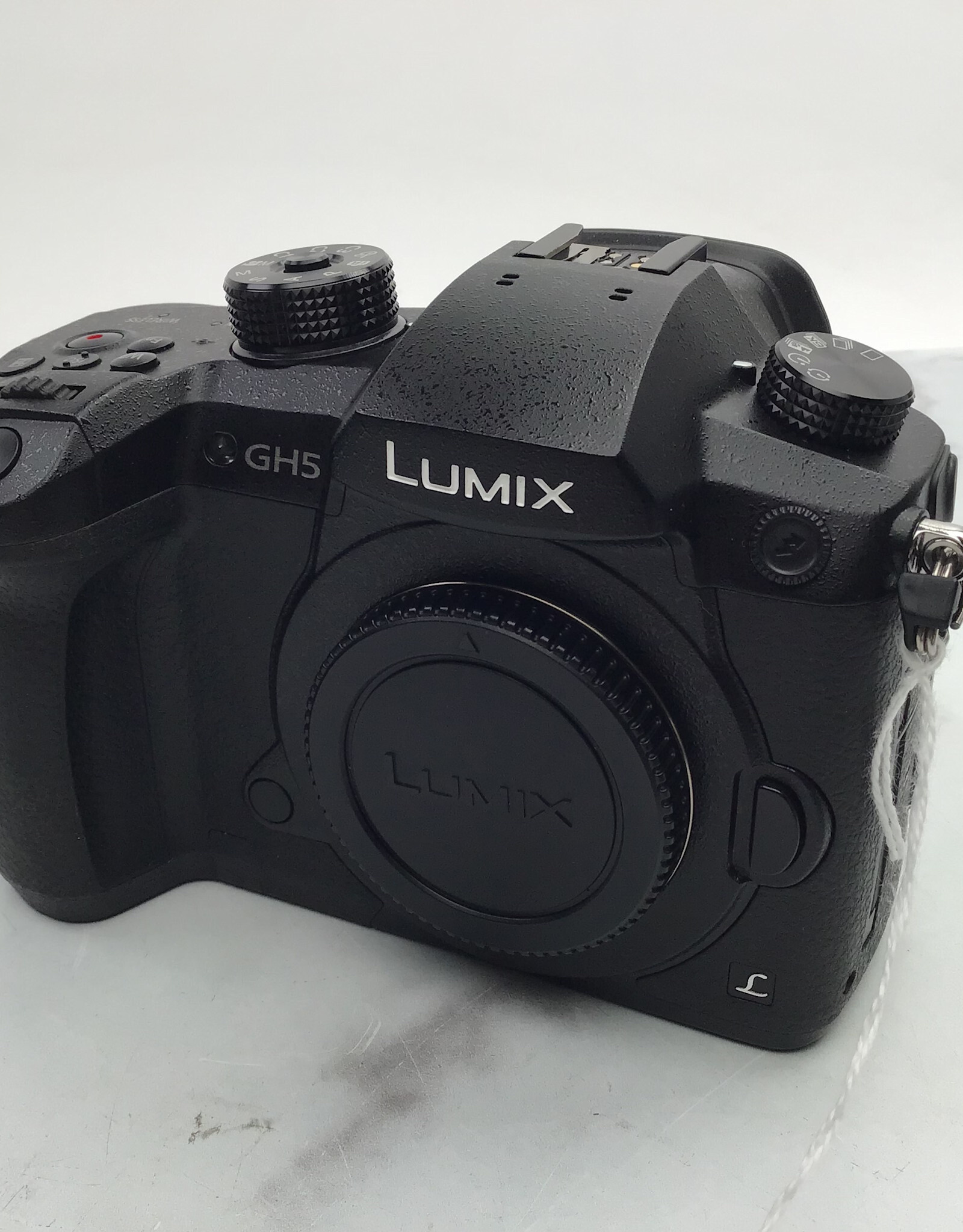 PANASONIC Panasonic Lumix GH5 Camera Body Used Good