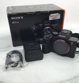SONY Sony A7R IVA Camera Body in Box Shutter Count 610 Used Good