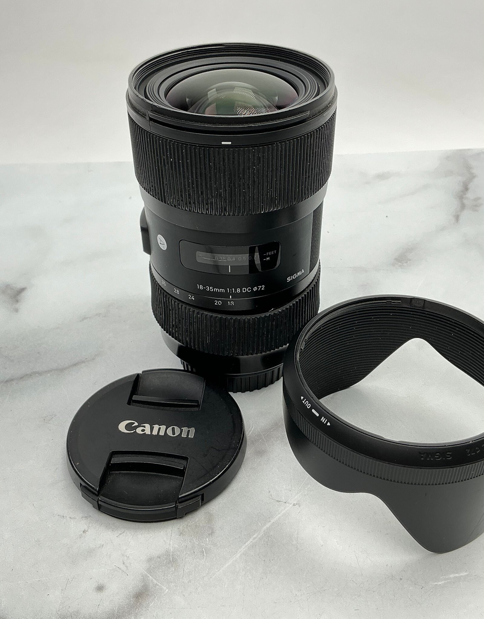 CANON Sigma 18-35mm f1.8 DC Art Lens for Canon EF Used Fair