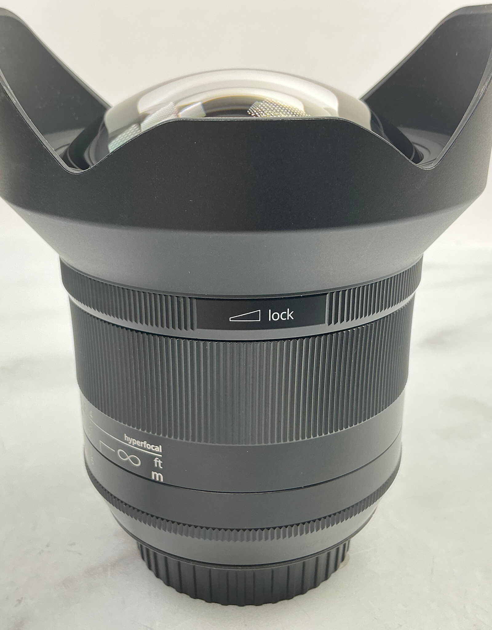 Irix Irix 11mm f4  Lens for Canon EF Used Good