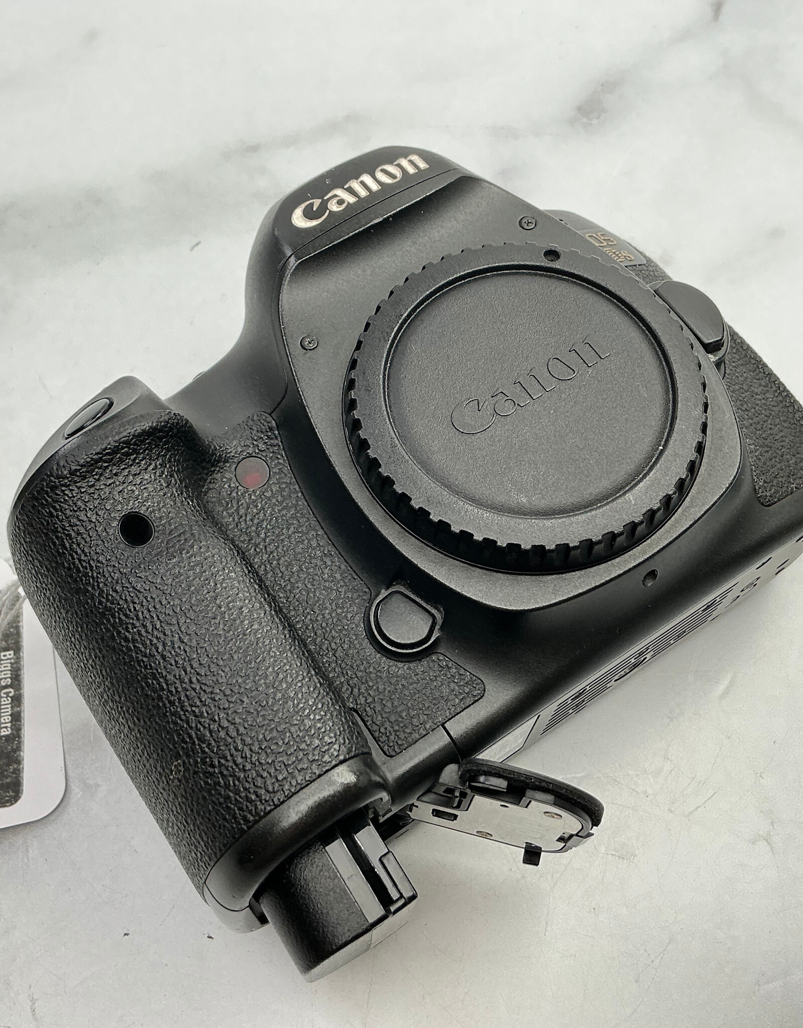 CANON Canon EOS 5Ds Camera  W/ Charger Used Fair