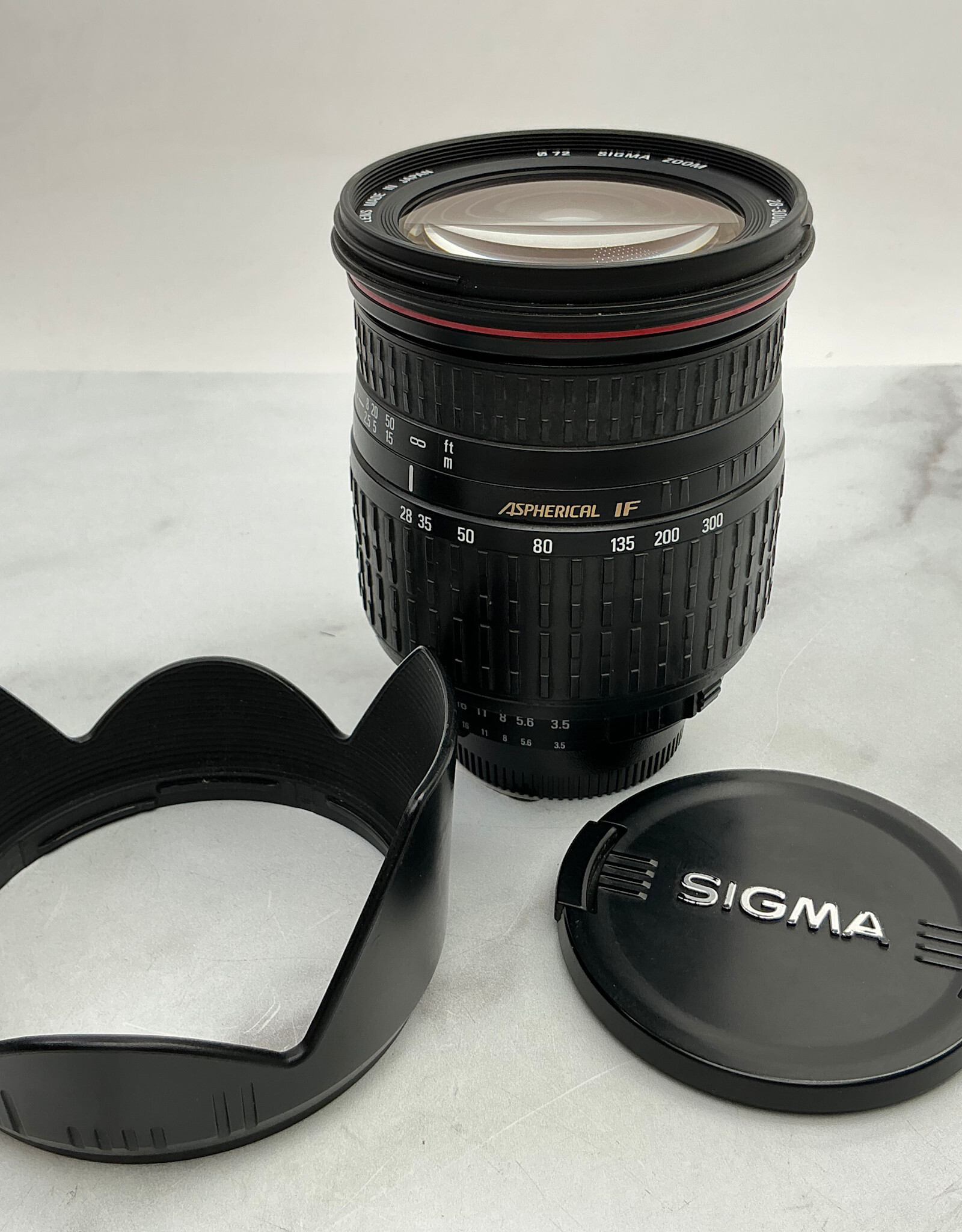 SIGMA Sigma 28-300mm f3.5-6.3 DL Lens for Nikon F Used Good