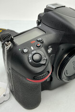 NIKON Nikon D800 Camera Body w/ Charger Shutter Count 11500 Used Good