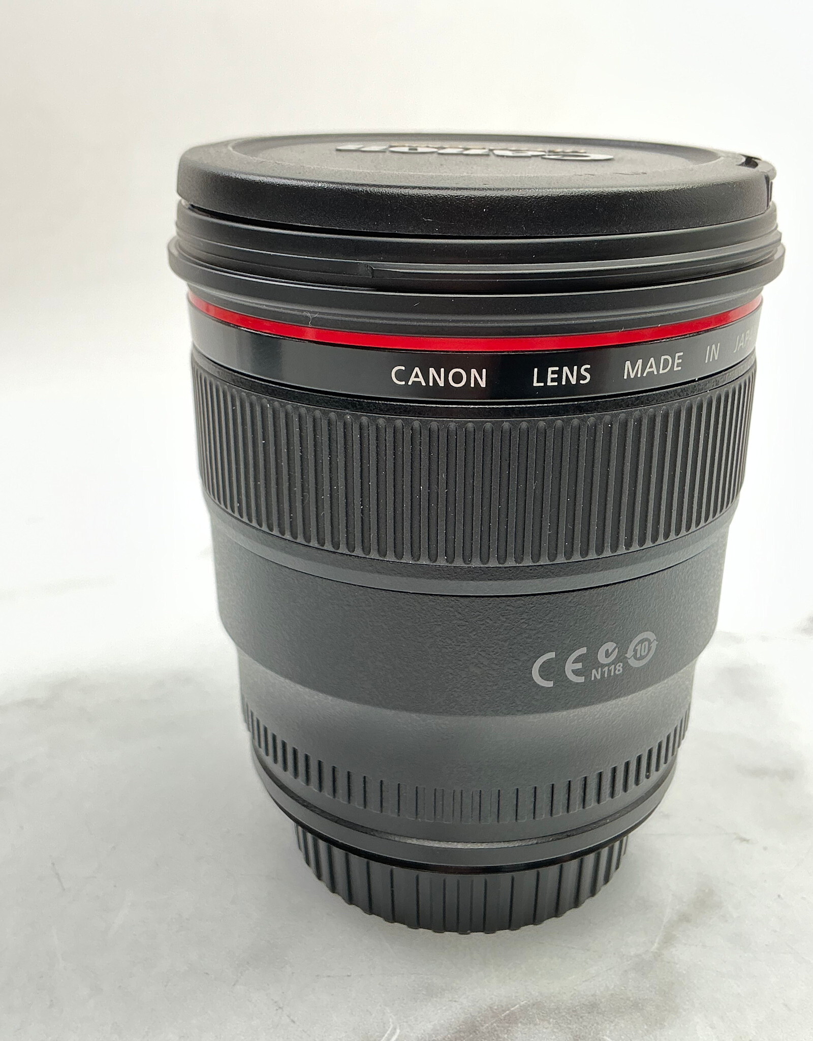 CANON Canon EF 24mm f1.4 L II USM  Lens w/ Hood Used Good