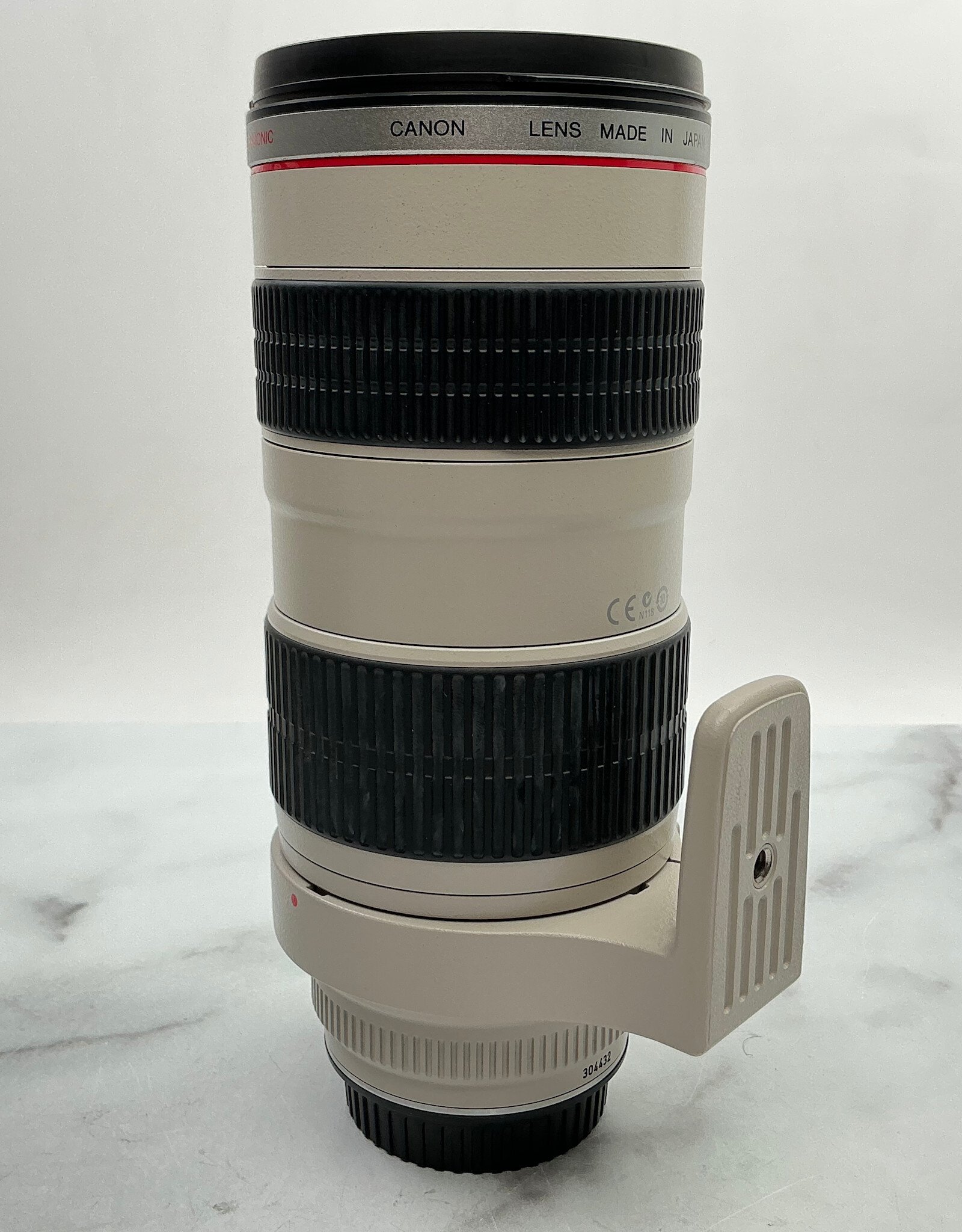 CANON Canon EF 70-200mm f2.8 L in Case Used Good