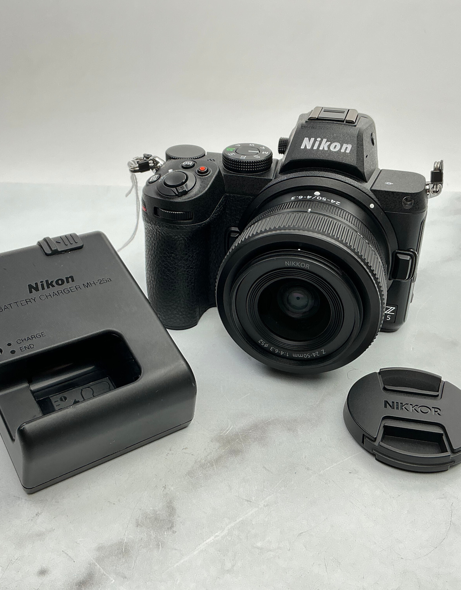 NIKON Nikon Z5 Camera w/ 24-50mm Used EX